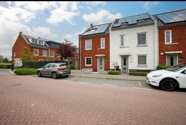 Van Oranje-Nassaulaan - Zevenhuizen